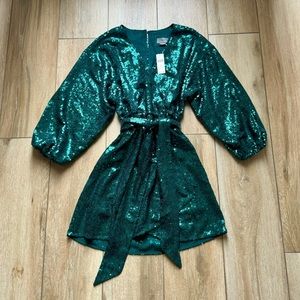Anthropologie Green Metallic Lisabette
Sequined Mini Dress NWT Size Small Petite